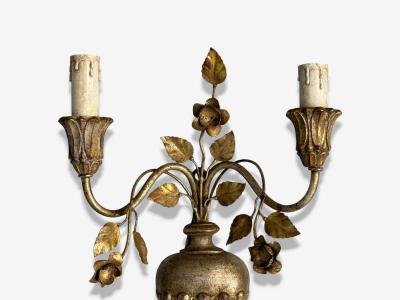 Palladio Italian Neoclassical Giltwood Silver Leaf Wall Lights Italy 1974