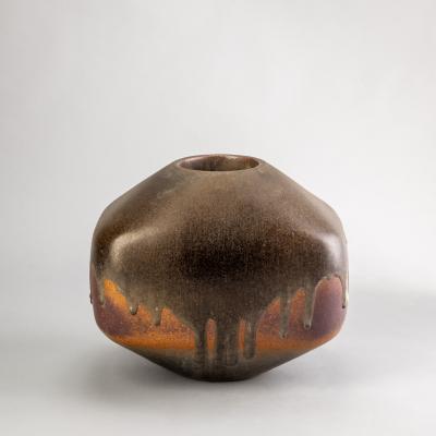 Panos Tsolakos Panos Tsolakos sculptural ceramic vase Italy 1968