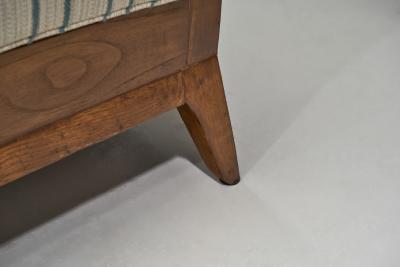 Paolo Buffa Mid Century Walnut Daybed in the Manner of Paolo Buffa Italy 1960s