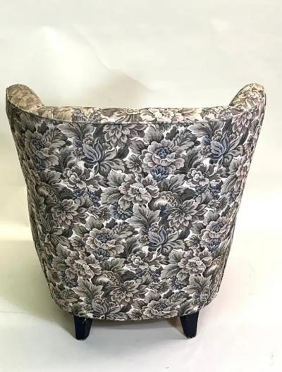 Paolo Buffa Pair of Italian Mid Century Modern Wingback Lounge Chairs by Paolo Buffa 1950