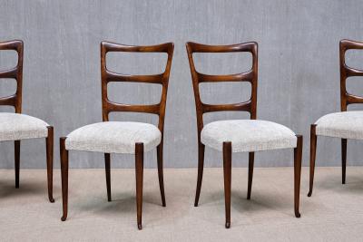 Paolo Buffa Set of 8 Paolo Buffa Dining Chairs in Mahogany and Chenille Italy Late 1940s