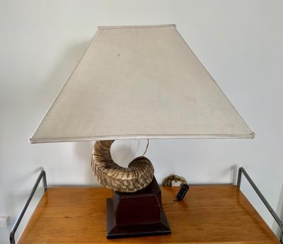 Paolo Gucci Horn table lamp base