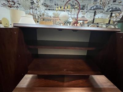 Paul Evans BRASS AND CHROME CITYSCAPE NIGHTSTAND TABLE IN THE MANNER OF PAUL EVANS