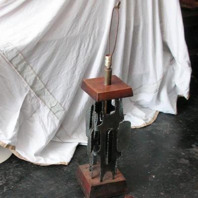 Paul Evans Vintage Brutalist Table Lamp in the Style of Paul Evans