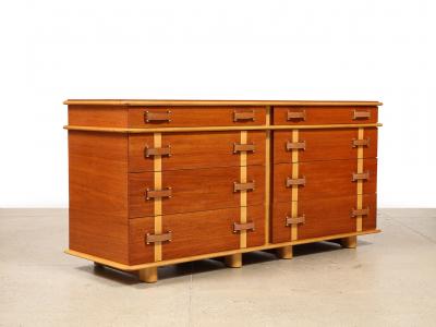 Paul Frankl Model 1041b Chest of Drawers by Paul Frankl for Johnson Furniture