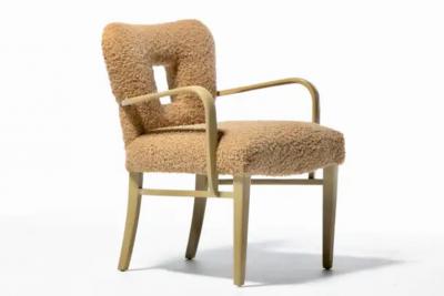 Paul Frankl Paul Frankl Set of 14 Dining Chairs in Bleached Mahogany Latte Boucl c 1950