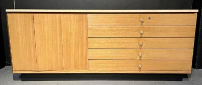 Paul McCobb Mid Century Modern Sideboard by Paul McCobb Credenza Irwin Collection