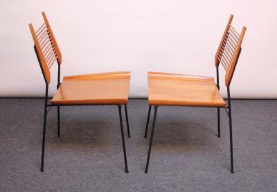 Paul McCobb Pair of Mid Century Modern Maple and Iron Shovel Chairs by Paul Mccobb