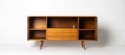 Paul McCobb Paul McCobb Planner Group Credenza in Solid Maple Circa 1950s