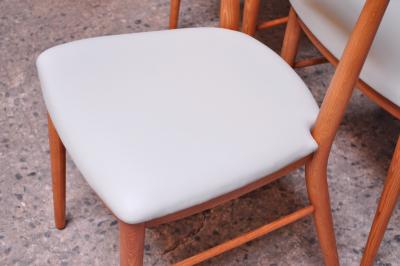 Paul McCobb Set of Eight Stained Maple Dining Chairs by Paul McCobb for Perimeter