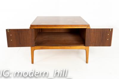 Paul McCobb Style Lane Rhythm Mid Century Walnut Nightstand Side End Table