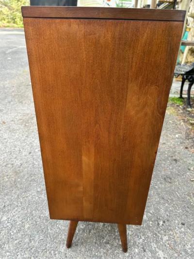 Paul McCobb Stylish Mid Century Small Bookcase by Paul McCobb for Planner Group