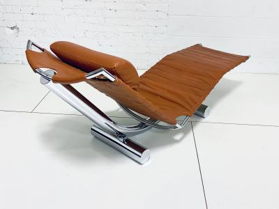 Paul Tuttle Chariot Chaise