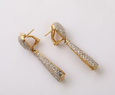 Pave Diamond 18 k Gold Drop Earrings
