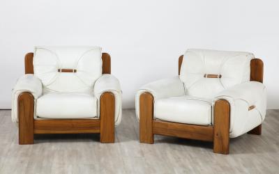 Percival Lafer Pair of Italian 1970s Walnut and White Leather Lounge Chairs