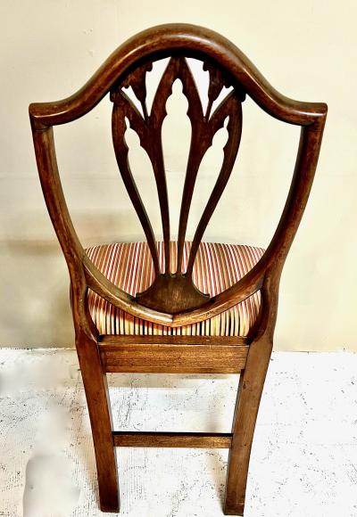 Period George III Hepplewhite Dining Chairs c 1780 1785