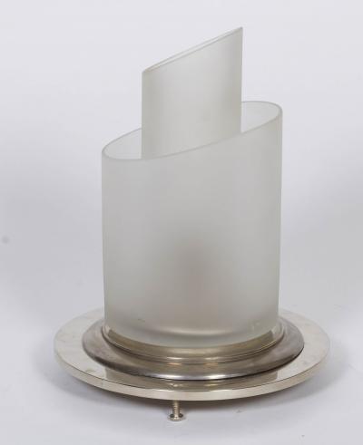 Perzel flush mounted fixrure