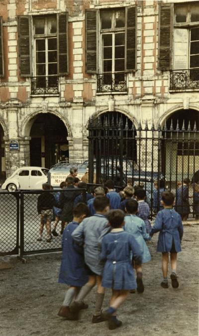 Peter Cornelius Paris Schoolchildren