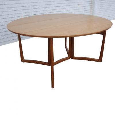 Peter Hvidt 1960s Danish Peter Hvidt Drop Leaf Dining Table in Teak and Brass