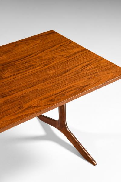 Peter Hvidt Coffee Table Model Silverline Produced by France S n