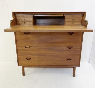 Peter Hvidt Danish dresser By Peter Hvidt Molgaard Nielson John Stuart modern