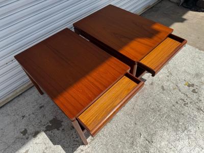 Peter Hvidt Pair of Peter Hvidt for Frances and Sons Teak End Tables
