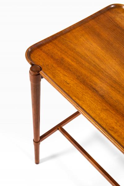 Peter Hvidt Side Tray Table Model No 1775 Produced by Fritz Hansen