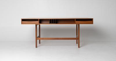 Peter L vig Nielsen Peter Lovig Nielsen Peter Lovig Mid Century Danish Teak Flip Top Desk