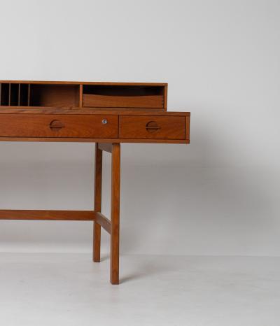 Peter L vig Nielsen Peter Lovig Nielsen Peter Lovig Mid Century Danish Teak Flip Top Desk