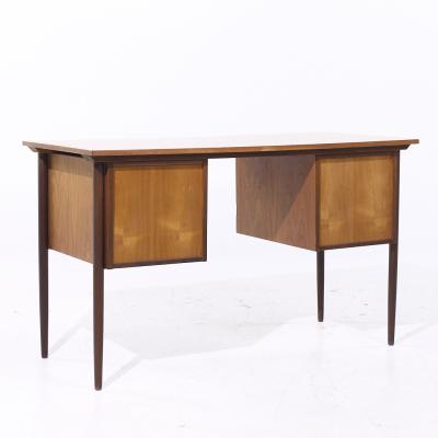 Peter L vig Nielsen Peter Lovig Nielsen Peter Lovig Style Mid Century Danish Teak Desk