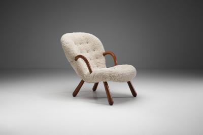 Philip Arctander Phillip Arctander Clam Chair Denmark 1940s