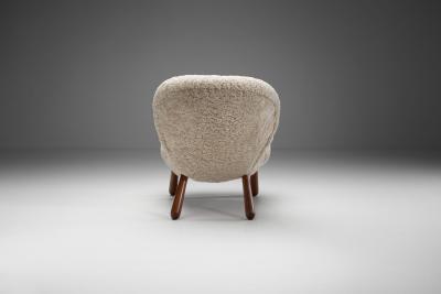 Philip Arctander Phillip Arctander Clam Chair Denmark 1940s