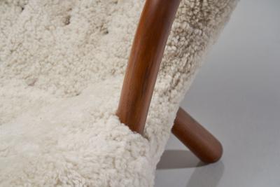 Philip Arctander Phillip Arctander Clam Chair Denmark 1940s