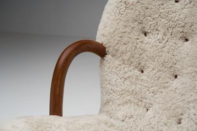 Philip Arctander Phillip Arctander Clam Chair Denmark 1940s