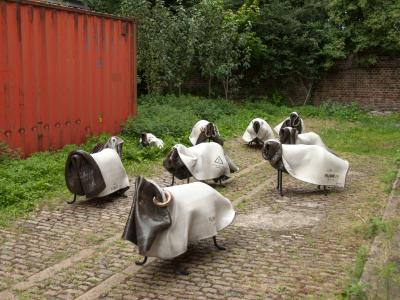 Philip Michael Wolfson TSUKOMOGAMI SHEEP bench with bronze horns