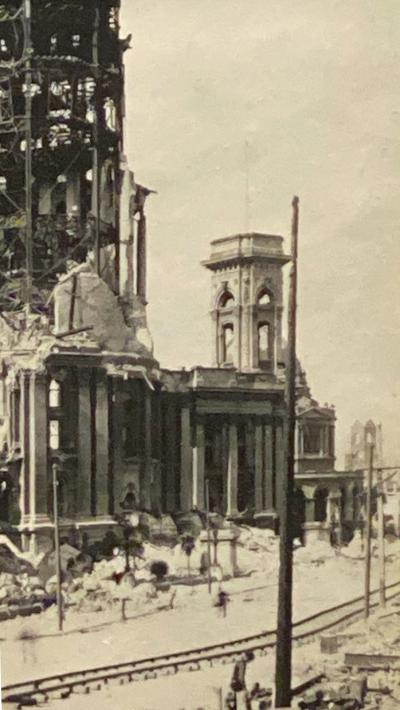 Photograph of San Franciscos City Hall 1906