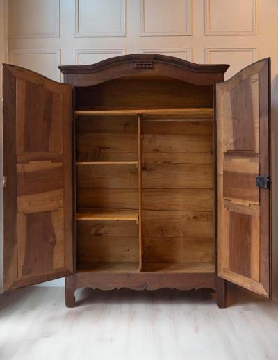 Piedmontese Walnut Armoire circa 1790