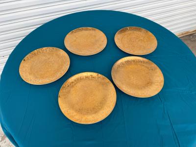 Piero Fornasetti 5 pcs of 1950s Piero Fornasetti Gilt Grande Antico Dinner Plates