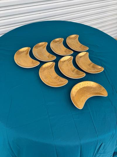 Piero Fornasetti 8 pcs of 1950s Piero Fornasetti Gilt Grande Antico Crescent Plates