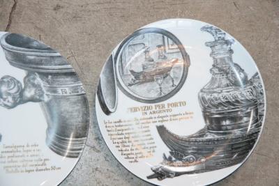 Piero Fornasetti Set of 6 Piero Fornasetti Plates