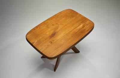Pierre Chapo Pierre Chapo Model T35A Dining Table in Solid Elm France 1970s