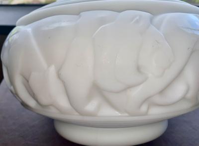 Pierre DAvesn DAvesn Art Deco Vase With Lions And Lioness Rare Opaque Glass