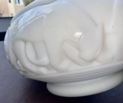 Pierre DAvesn DAvesn Art Deco Vase With Lions And Lioness Rare Opaque Glass