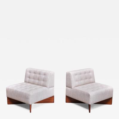 Pierre Guariche Pair of Pierre Guariche Aquilon Lounge Chairs Les Huchers Minvielle 1960s