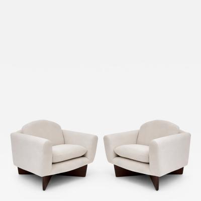Pierre Guariche Pair of armchairs