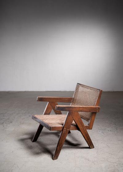 Pierre Jeanneret Pierre Jeanneret Chandigarh High Court V leg chair 1950s