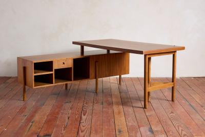 Pierre Jeanneret Pierre Jeanneret Desk