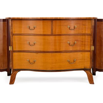 Pierre Langlois Mahogany and satinwood commode attributed to Pierre Langlois