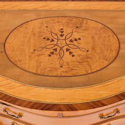 Pierre Langlois Mahogany and satinwood commode attributed to Pierre Langlois