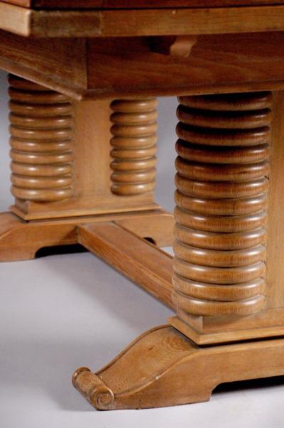 Pierre Lardin Pierre Lardin dining table